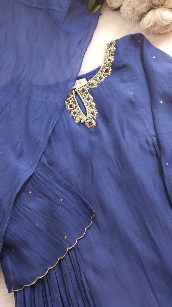 Elegant Embroidered Pleated Kurta Set - Image 2